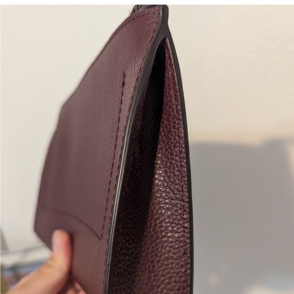 Kate Spade Ava Pebbled Leather Heavy Structured Clutch NWOT $139 retail - Picture 4 of 5